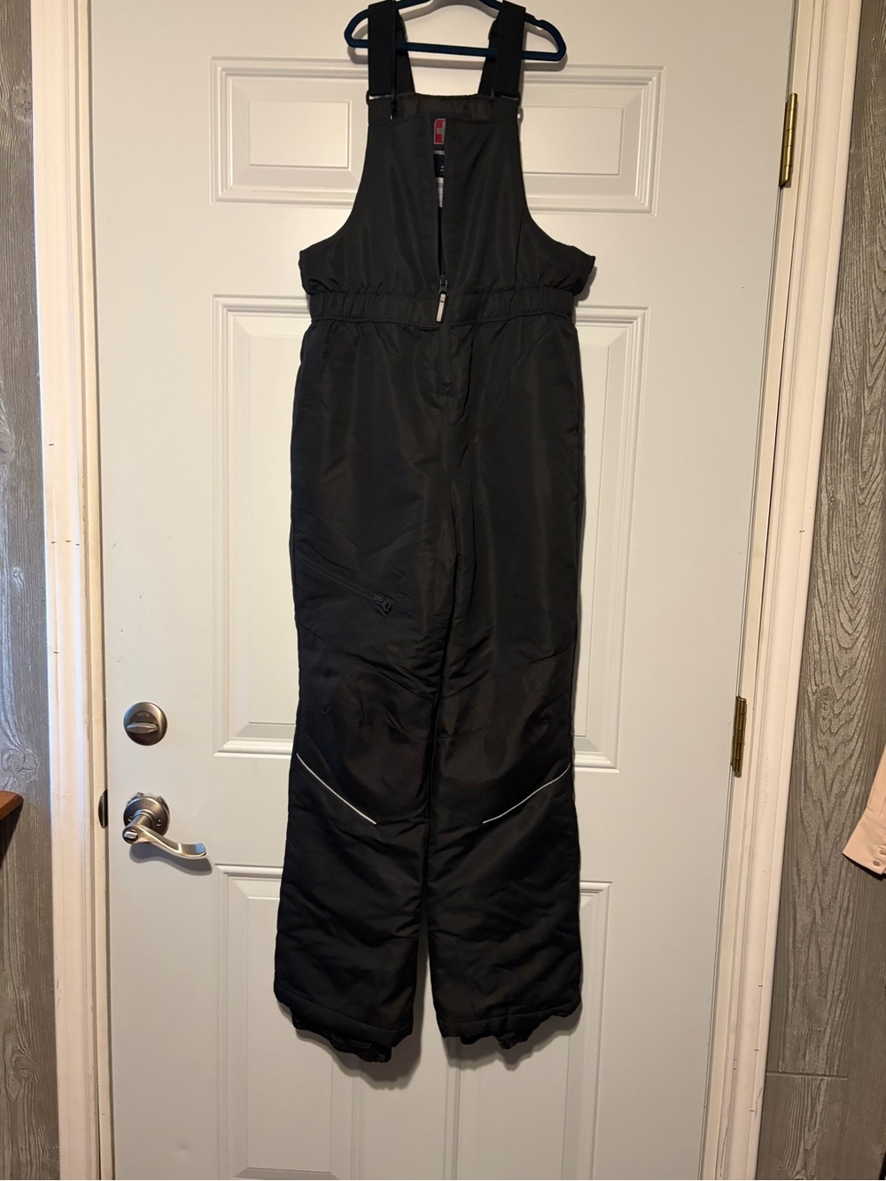 Swiss Tech Black Insulated Bib Snow Pants kids size 14/16
